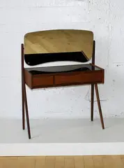 Arne Vodder, Teak dressing table