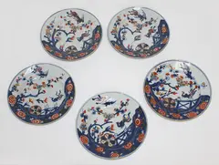 Five Chinese export Imari plates, 19th century