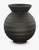 Keith Murray for Wedgwood, Black basalt spherical lathe turned vase