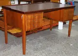 Mahogany desk by Peter Hvidt and Orla Molgaard-Nilesen for Soborg Mobelfabric, offered Oct 2014