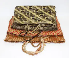Four kete, late 20th century