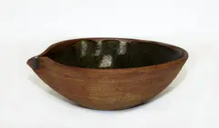 Beverly Luxton, Pouring vessel