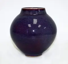 Barry Hockenhull, Stoneware vase