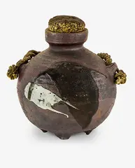 Pat Perrin, Stoneware onion pot