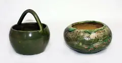 Briar Gardener, Vase