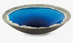 Len Castle, Impressive conical shaped crater lake/alkaline pool bowl