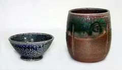 Chris Southon, Stoneware salt glaze vase