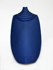 Richard Cadness, Vase