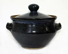 Jim Grigg, Large stoneware lidded casserole dish