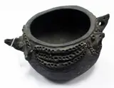 Raku fired feast pot, Aibon Village