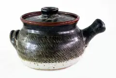 lidded casserole dish by Len Castle, sold Oct 2013