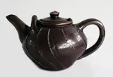 Ross Mitchell-Anyon, Salt glazed stoneware teapot