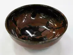 Stoneware bowl by Len Castle, sold Jul 2013