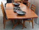 Gordon Russell, Pedestal dining table