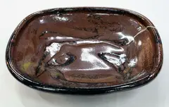 Stoneware dish by Len Castle, sold Jul 2013