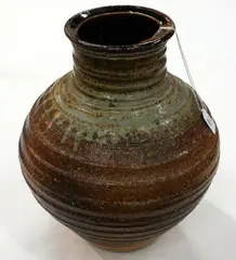 Stoneware vase by Warren Tippett, sold Jul 2013