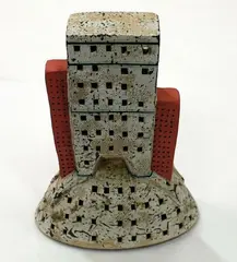 John Roy, Stoneware building form