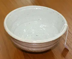 Stoneware bowl by Len Castle, sold Mar 2013