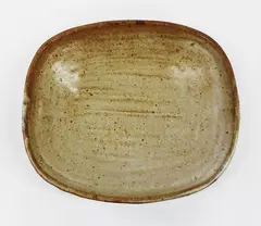 Stoneware dish by Len Castle, offered Mar 2013