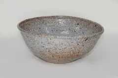 Stoneware bowl by Len Castle, sold Oct 2012