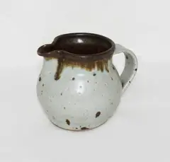 Squat stoneware jug by Len Castle, sold Oct 2012