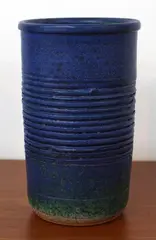 Stoneware cylindrical vase by Len Castle, sold Oct 2012
