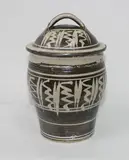 Peter Knuckey, Lidded stoneware pot