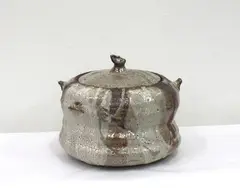 Elena Renker, Stoneware lidded jar