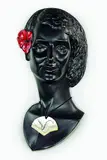 Sofia Tekela-Smith, The Bust of Ngaire Coley from 'Melodies of their Honey-coloured Skin' series 2003