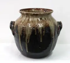 Stoneware vase by Brian Gartside, sold May 2012