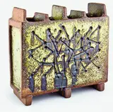 Juliet Peters, large stoneware slab-built stoneware floor vase