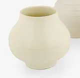 Ernest Shufflebotham for Crown Lynn, Handpotted ovoid vase