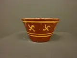Winchcombe Pottery, Four various slipware bowls