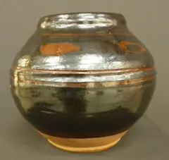 Stoneware vase by David Leach, sold Jun 2011