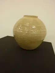 Norah Braden, Stoneware vase