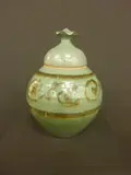 Jeff Scholes, Lidded stoneware vase