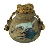 Patricia Perrin, Unglazed stoneware onion jar