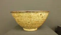 Stoneware bowl by Barry Brickell, sold Jun 2011