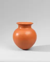 Magdalene Odundo, Untitled pot, 1983, Polished and oxidised terracotta