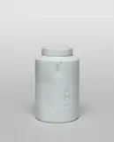 Edmund de Waal, Large lidded jar
