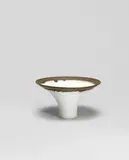 Lucie Rie, Flared bowl