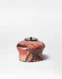 Sonja Landweer, Lidded pot