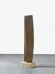 Ohne Titel (Figur) by Michael Croissant, 1989, Bronze, braun patiniert, geschweißt, sold Jun 2022