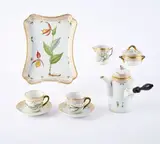 Royal Copenhagen, Déjeuner Tête-à-tête-Service 'Flora Danica', Porzellan, polychrom und gold staffiert.