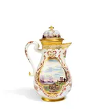 Meissen, Kaffeekanne mit Hafenszenen, Porzellan, polychrom und gold staffiert.