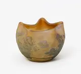 Émile Gallé, Schale mit Hortensiendekor, Farbloses Glas, rosafarben hinterfangen