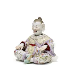 Kleine Wackelpagode by Meissen, Porzellan, farbig und gold staffiert, sold Nov 2013