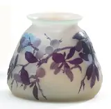 Émile Gallé, Kleine Vase mit Schlehenzweigen