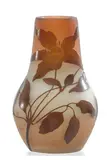 Émile Gallé, Vase mit Clematisranken