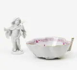 Meissen, Kleiner Putto und Blattschale, Porzellan, weiß bzw